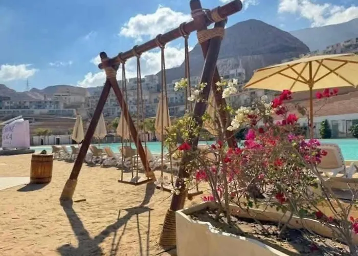 Шале Il Monte Panoramic View Айн-Сохна